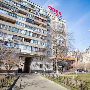 apartment-near-metro-pecherskaya.hotels-of-kiev.com/