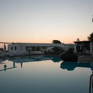 La Sirenetta Park 4* Estrómboli